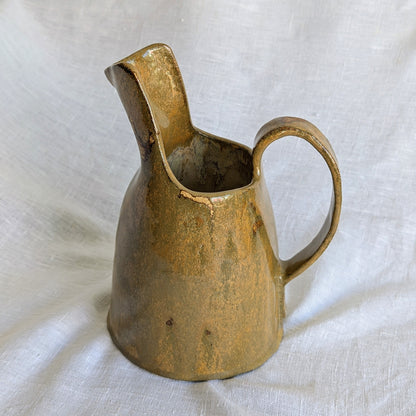  jarra artesanal en gres blanco con esmalte terroso y metálico, cerámica escultórica hecha a mano